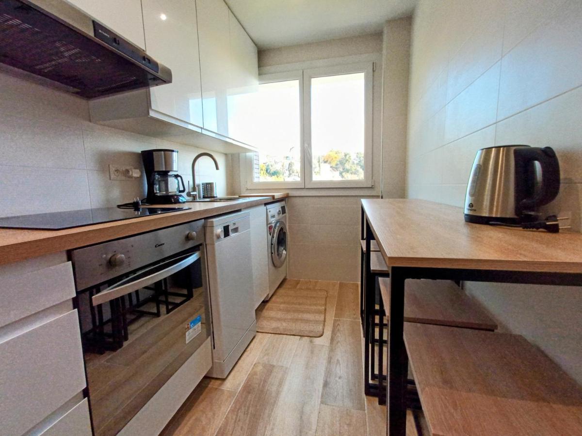 Private Room In Renovated Apartment - Tram 1 Min Walk Nice Eksteriør bilde