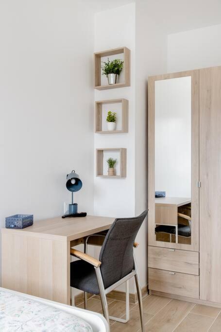 Private Room In Renovated Apartment - Tram 1 Min Walk Nice Eksteriør bilde