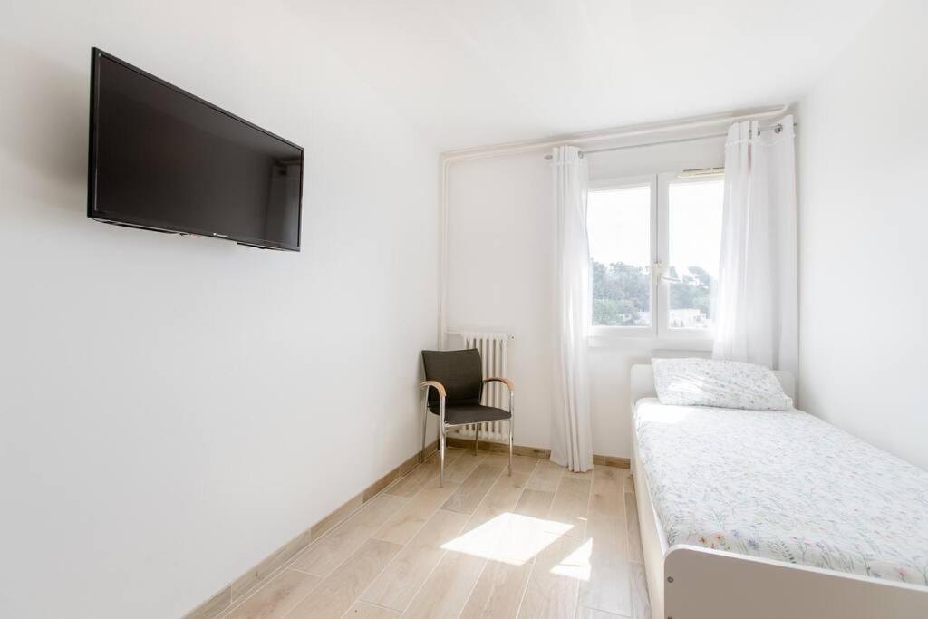 Private Room In Renovated Apartment - Tram 1 Min Walk Nice Eksteriør bilde